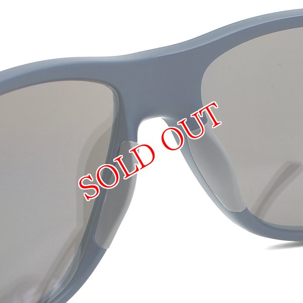 画像5: EMPORIO ARMANI エンポリオ アルマーニ 0EA4199U 5088Z3 65 マット 偏光レンズ サングラス メンズ (5)